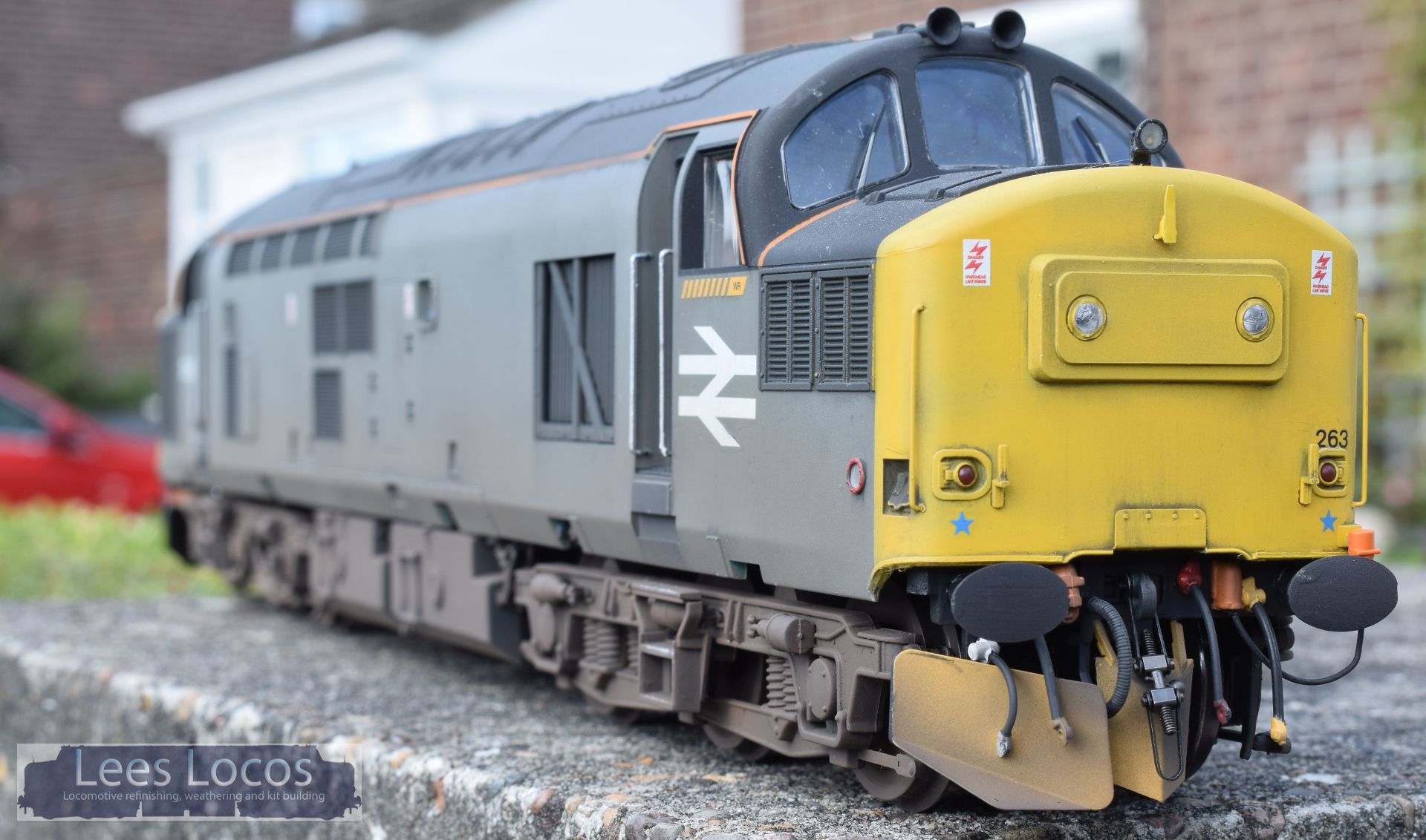 O gauge Scottish style class 37 headlamps LLL2